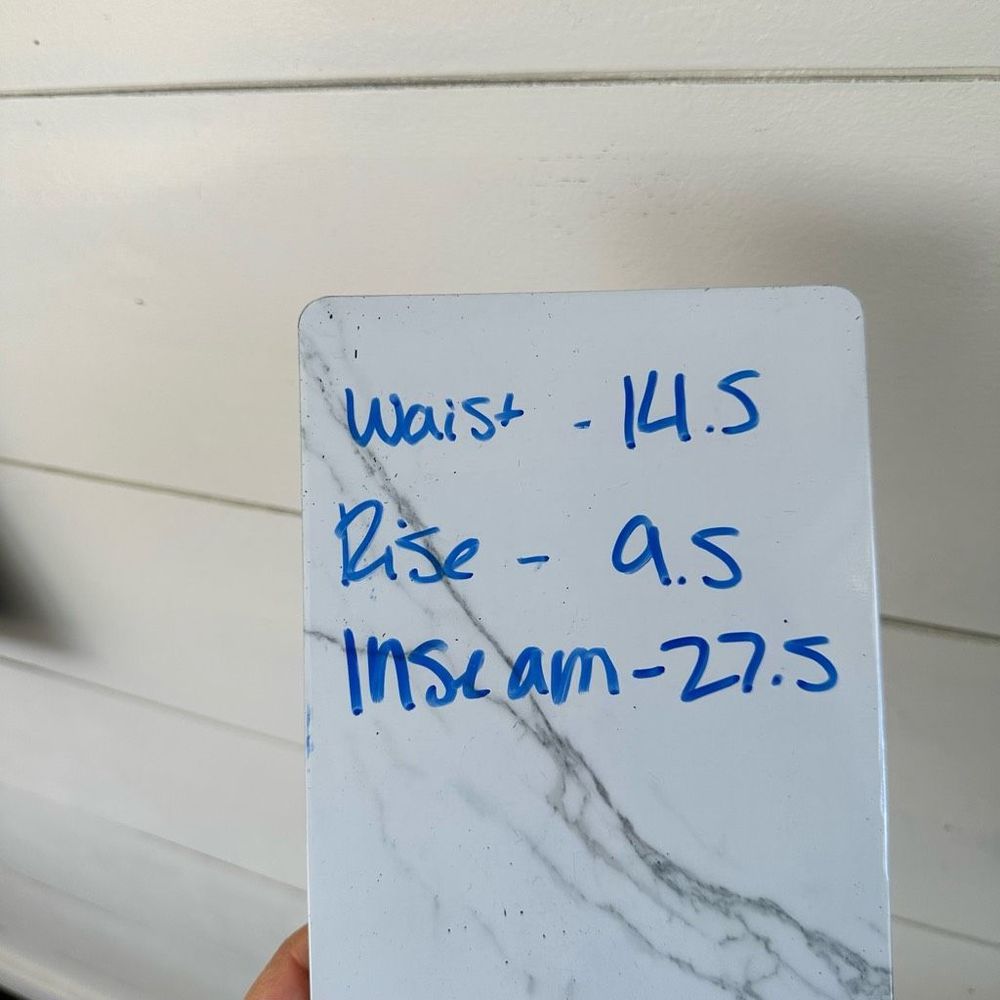 Lululemon Women’s Black 6 On the Move Pant Lightweight - Picture 4 of 5